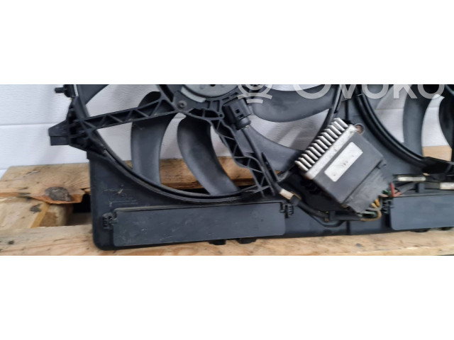 Вентилятор радиатора     8K0121003P    Audi Q5 SQ5 