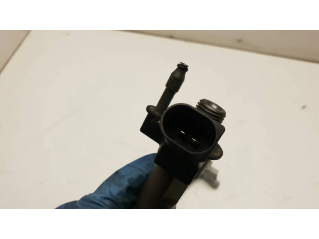 Vstřikovač 7797877 BMW 1 E82 E88 pro naftový motor 2.0 N47d20
