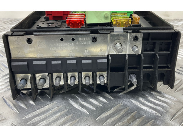   Pojistková skříňka 1K0937125D   Volkswagen Tiguan 2011