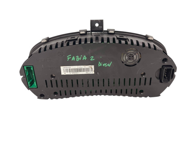 Панель приборов 5J0920801C, A2C53319707 Skoda Fabia Mk2 (5J)