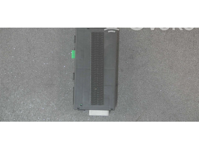 Блок управления    Volvo V70