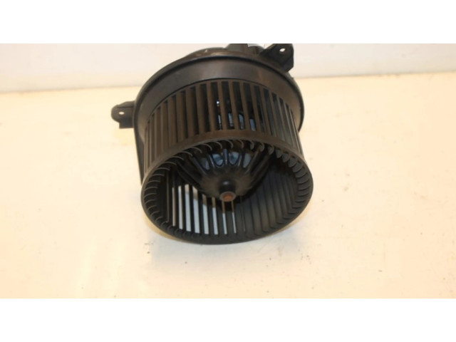 Вентилятор печки Peugeot 406