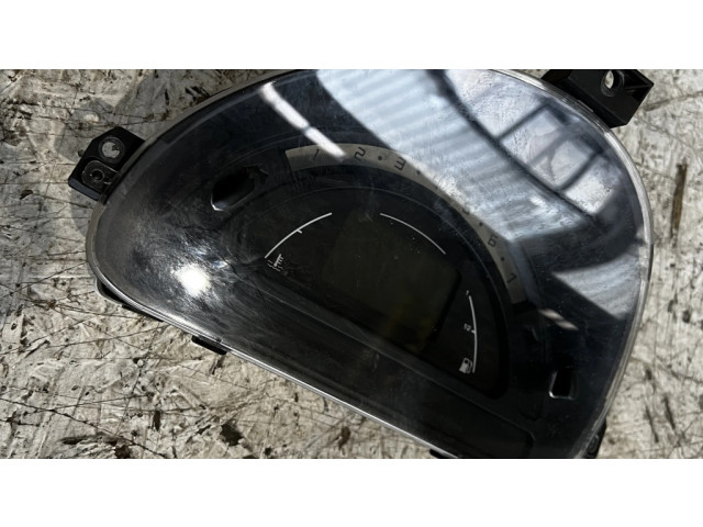 Панель приборов Citroen C2