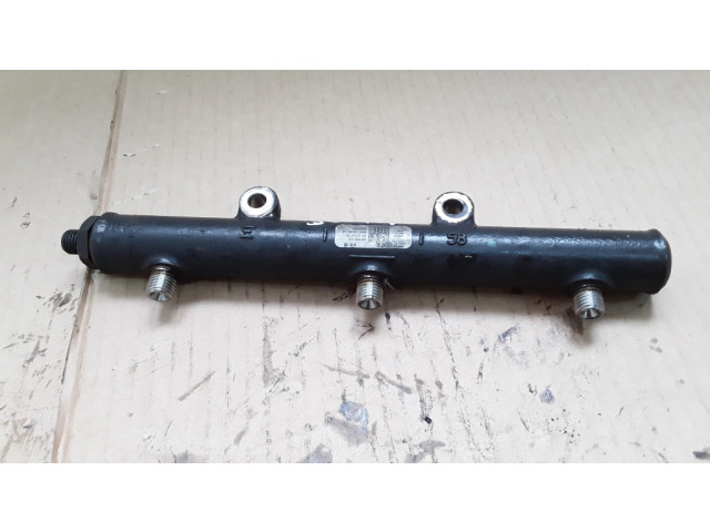 Топливная рампа 4R8Q9D280AC, 5WS40129 Jaguar S-Type 2.7