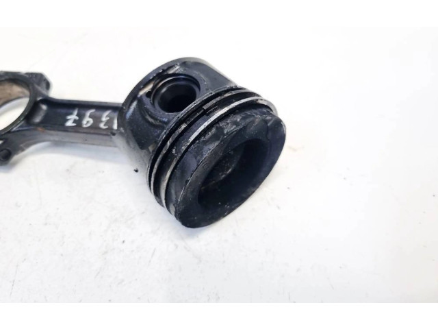 Píst Renault Megane III