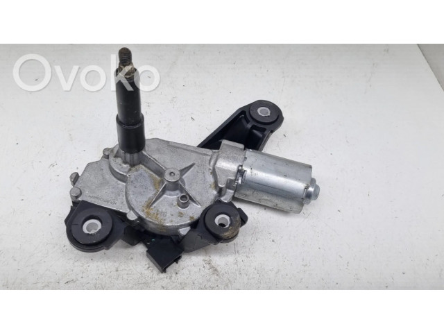 Двигатель стеклоочистителя заднего стекла