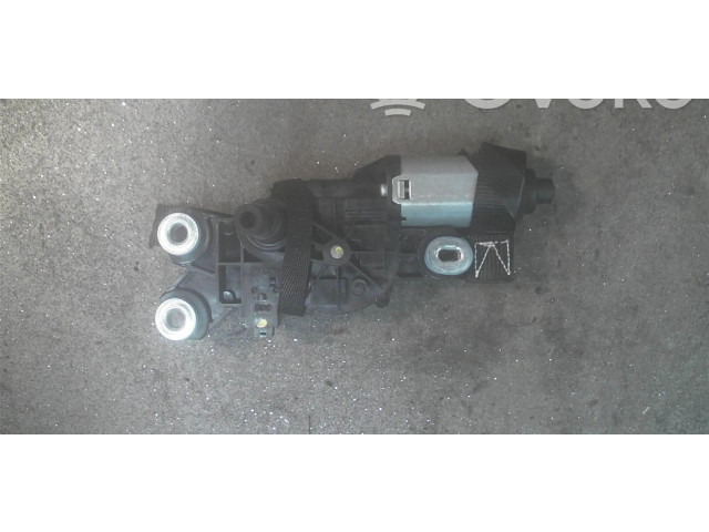 Моторчик заднего дворника 31290787, 30663891    Volvo V70