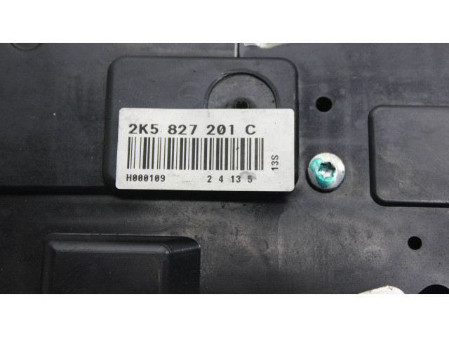 Zámek zadních dveří 2K5827201C, 24135 Volkswagen Caddy 2011