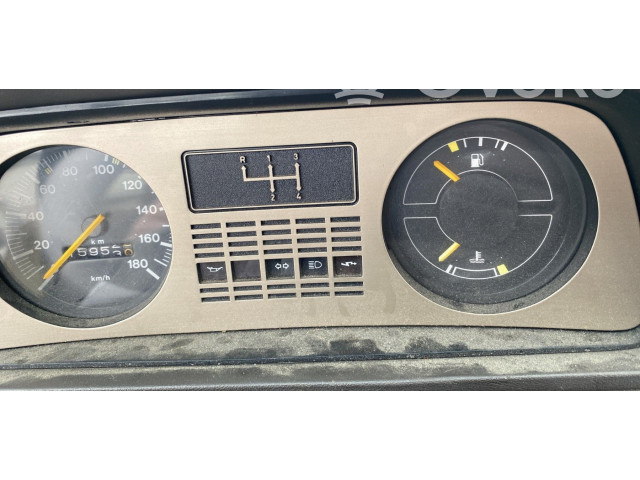 Přístrojová deska Ford Fiesta I 1979