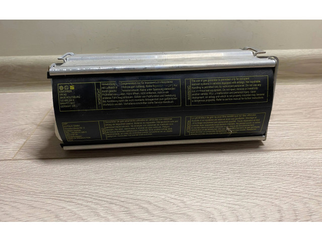 Подушка безопасности пассажира 1J0880204K, 1J0880204H Skoda Octavia Mk1 (1U)