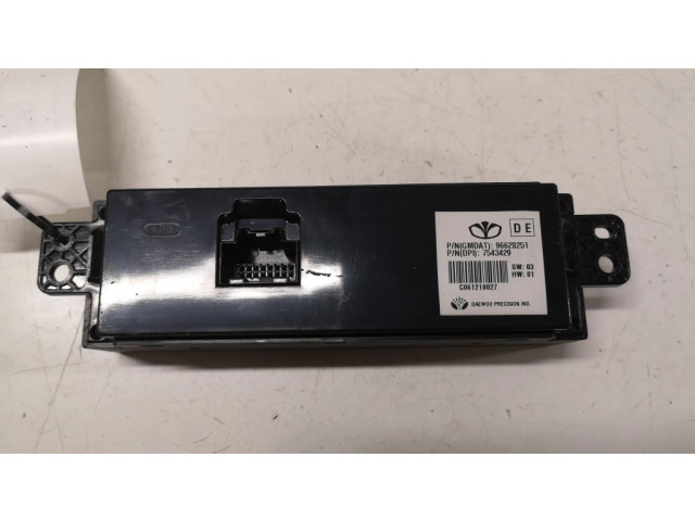 Дисплей 96628251, 7543429 Chevrolet Captiva