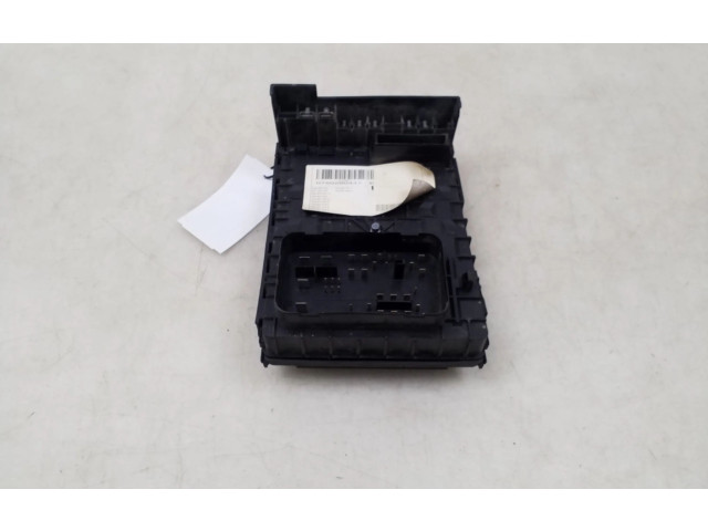   Pojistková skříňka 1K0937125   Volkswagen Tiguan 2008