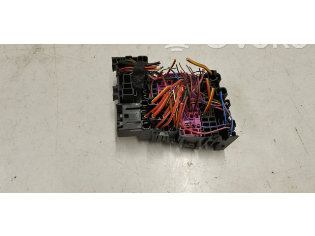 Блок предохранителей Audi A1  2018 -  года 2q0937615a      