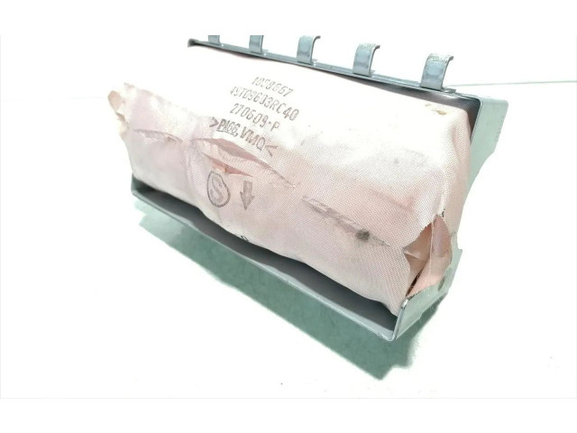 Подушка безопасности пассажира    Subaru Outback