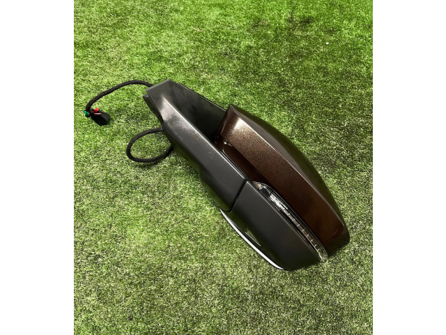 Зеркало электрическое Skoda Karoq 2017 - года