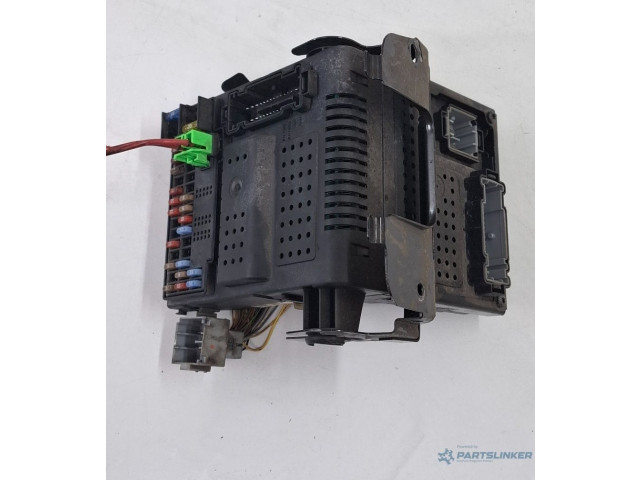 Блок предохранителей Volvo V70