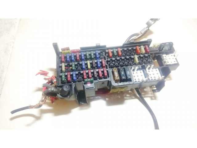 Pojistková skříňka 1685450240 Mercedes-Benz A W168 1999