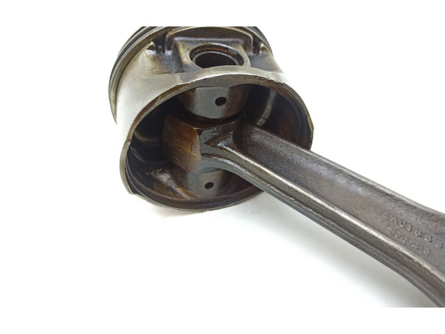 Поршень с шатуном EAC1868, SDF28 Jaguar XJS