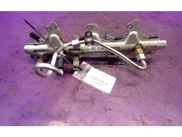 Vstřikovací lišta 06J133317J, 06J133317J Volkswagen Tiguan ---