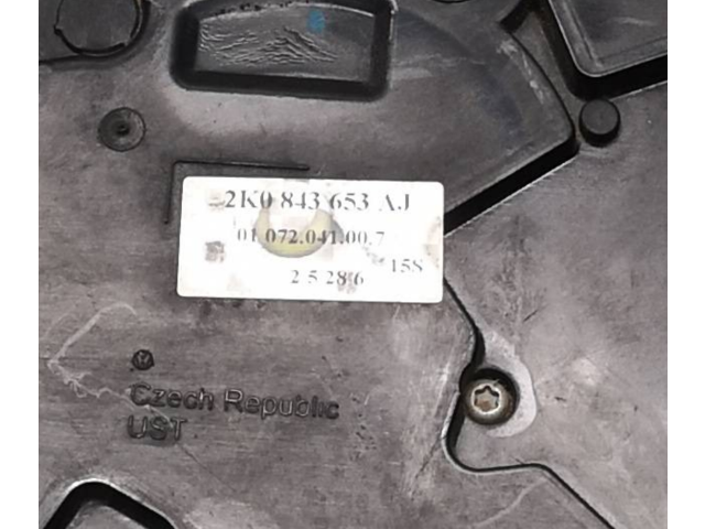 Замок багажника 2k0843653AJ Volkswagen Caddy 2004 - 2010 года