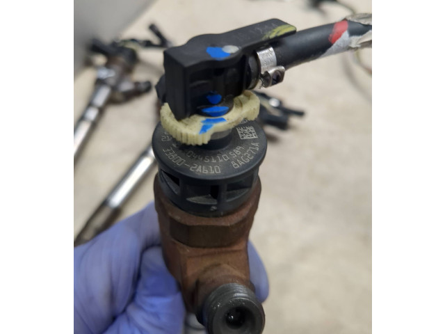 Vstřikovač 0445110589 Hyundai i30 D4FB