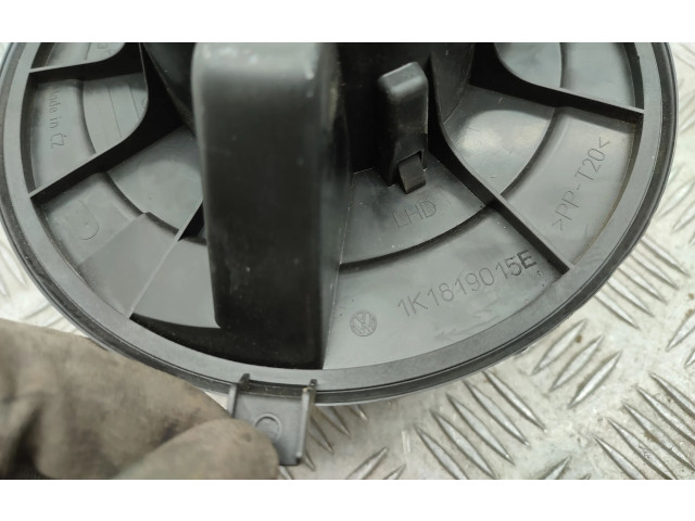 Вентилятор печки 1K1819015E Volkswagen Caddy