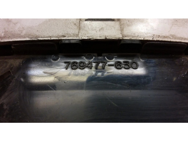 Přístrojová deska Mazda 121 2002 769477630, 769118890