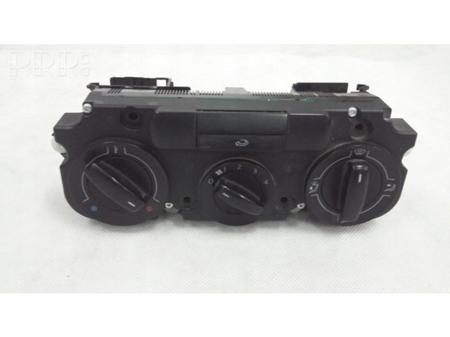 Блок управления климат-контролем 2K0819047K Volkswagen Caddy