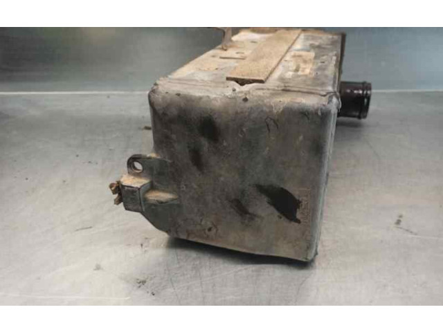 Интеркулер  52028089   Jeep Cherokee XJ 