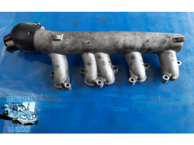 Всасывающий коллектор    Audi A5 8T 8F  