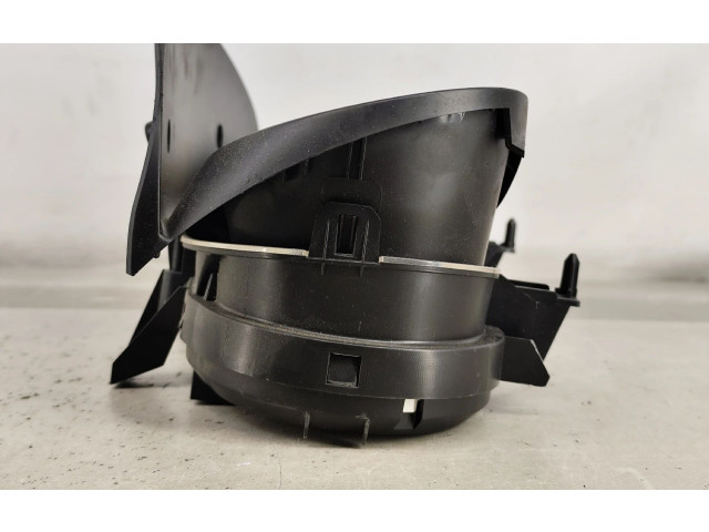 Панель приборов 555003060401, 555003061701 Fiat Grande Punto