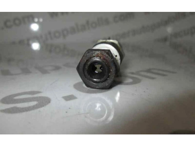 Форсунка Toyota Carina T190