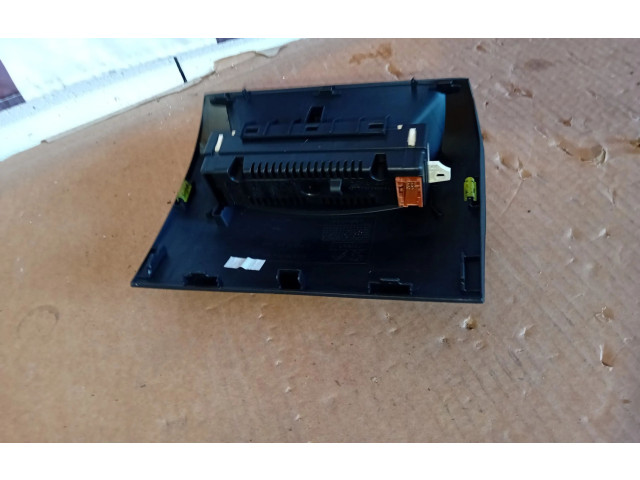 Дисплей    9822637880   Peugeot Partner