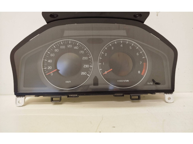 Панель приборов 36000409, 31254534AA   Volvo V70       