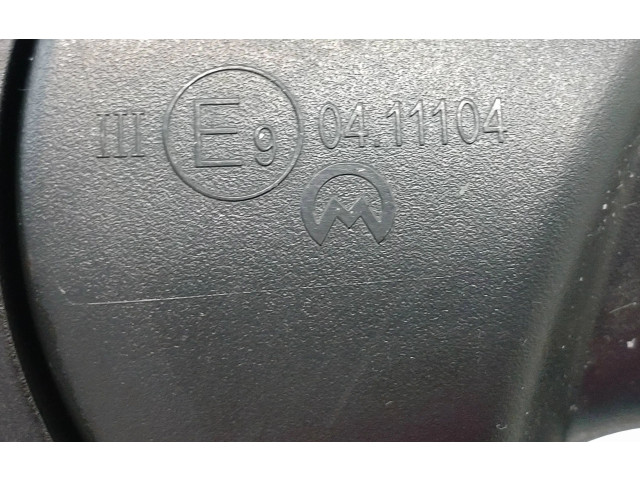 Зеркало электрическое Skoda Fabia Mk3 (NJ) 2015 - 2021 года