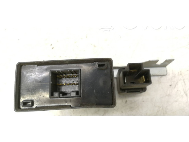 Блок управления 88083FC030, 572760   Subaru Forester SF