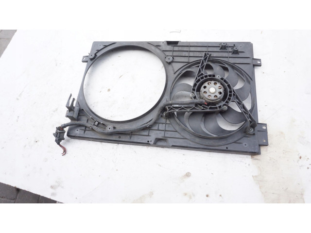 Вентилятор радиатора Volkswagen Golf VIII