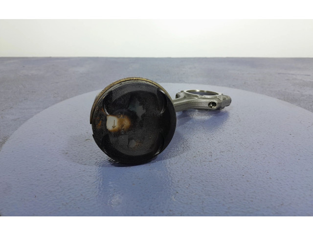 Píst Hyundai Tucson IV NX4 pro benzínový / Электричество motor 1.6 G4FU