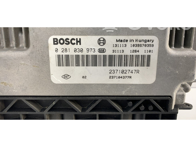 Комплект блоков управления 237102748R   Renault Clio IV