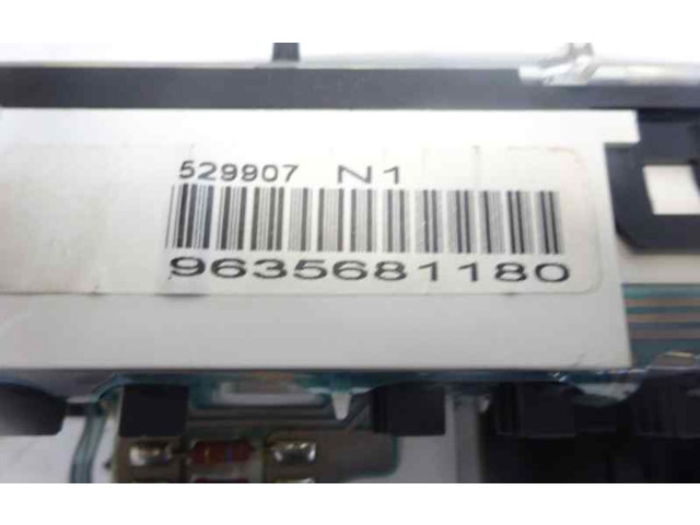 Přístrojová deska  Citroen Berlingo 1999 9635681180  