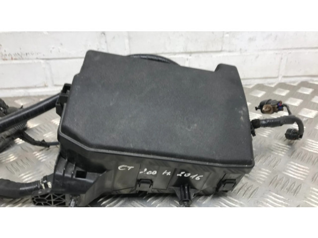 Pojistková skříňka 8264175080, 8266276011 Lexus CT 200H 2016
