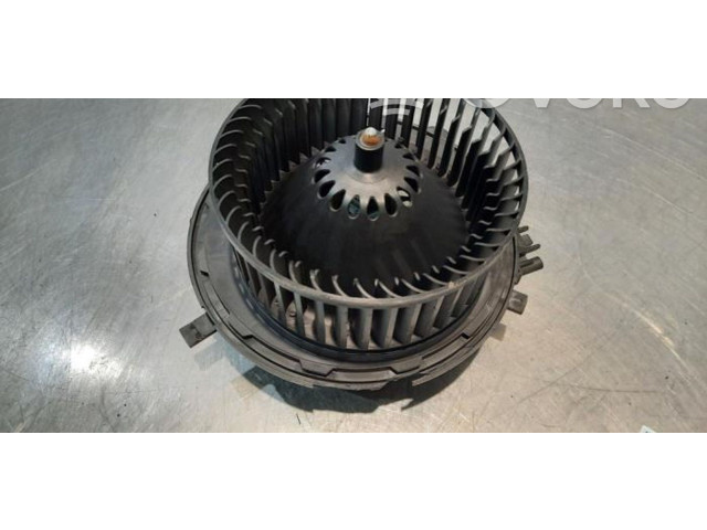 Вентилятор печки    5Q1819021E   Audi A3 S3 8V