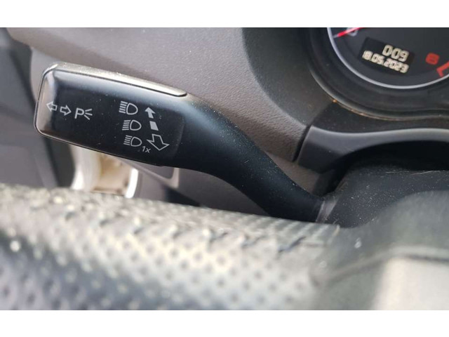 Ручка стеклоочистителей 8P0953519E Audi A3 S3 8L