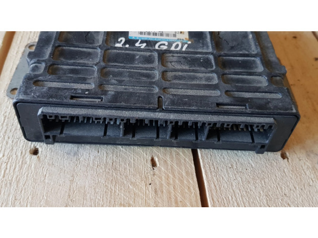 Řídící jednotka MD362110 Mitsubishi Space Wagon 1998