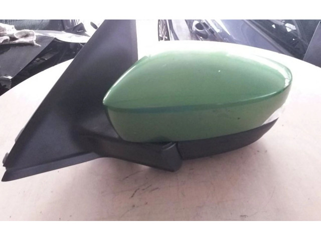 Зеркало электрическое Skoda Fabia Mk3 (NJ) 2015 - 2021 года