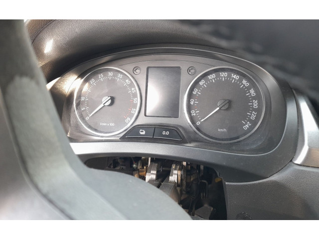 Вентилятор печки       Skoda Rapid (NH)