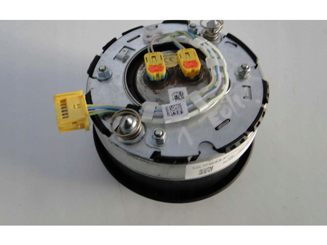 Подушка безопасности водителя A0008607304   Mercedes-Benz CLS W257