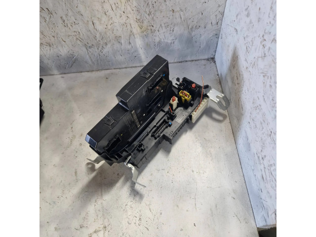 Pojistková skříňka 2129060205 Mercedes-Benz E W212 2013