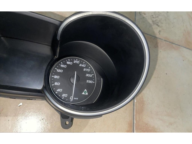 Přístrojová deska  Alfa Romeo Stelvio 2020 50554666, 50554666  