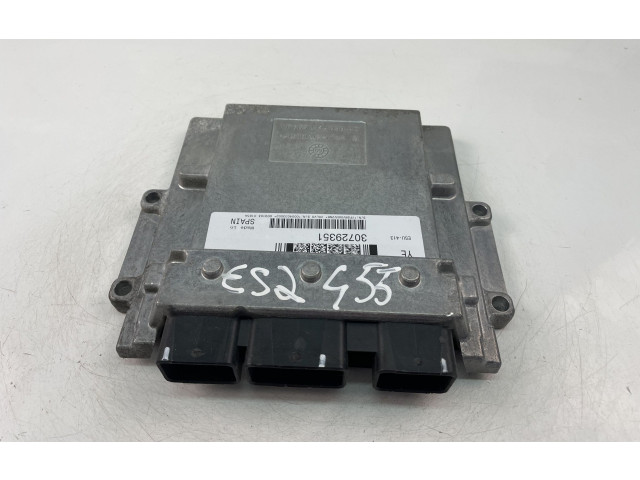 Блок управления двигателем Блок управления 30729351 Volvo V70